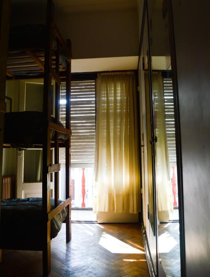 Zeppelin Art-Hostel มาร์เดลปลาตา ภายนอก รูปภาพ
