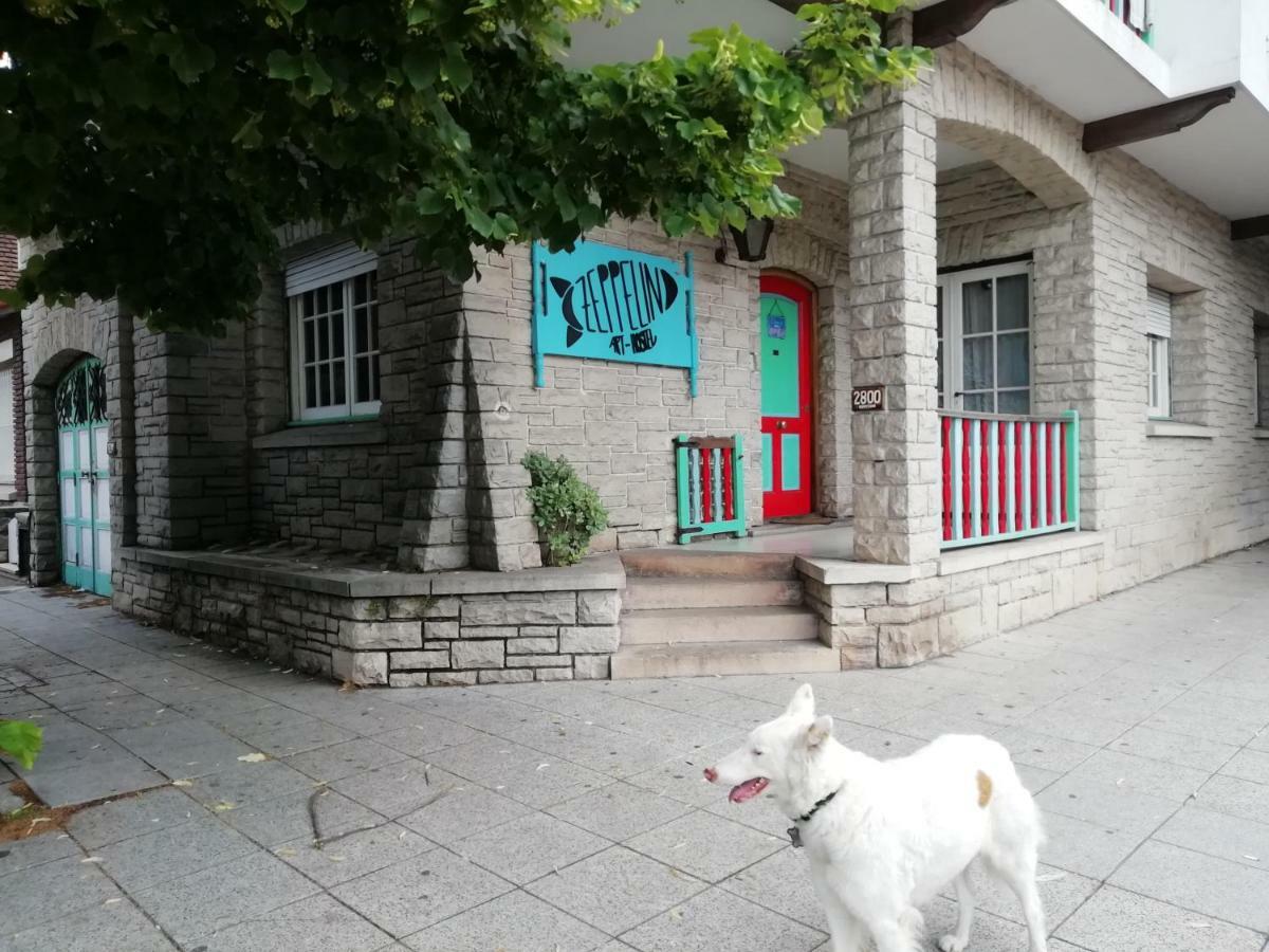 Zeppelin Art-Hostel มาร์เดลปลาตา ภายนอก รูปภาพ
